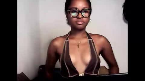 ellah245 online show from March 29, 2026, 8:42 pm