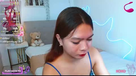 ELLAH online show from September 8, 2025, 7:02 pm