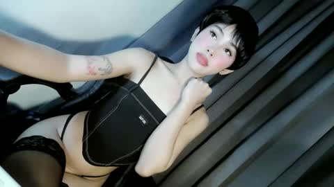 Snapshot of ellaliciousss chatting on February 7, 2026, 1:53 am ella online show from February 7, 2026, 1:53 am