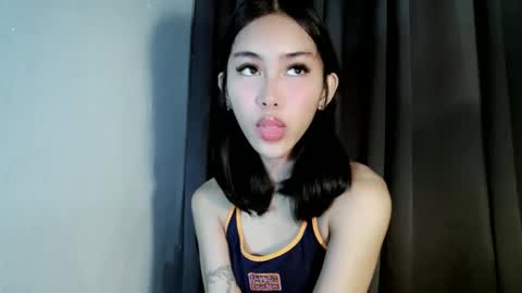 Snapshot of ellaliciousss chatting on April 3, 2026, 11:03 pm ella online show from April 3, 2026, 11:03 pm