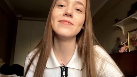 Snapshot of ellamenas chatting on September 12, 2025, 3:12 pm Ella online show from September 12, 2025, 3:12 pm