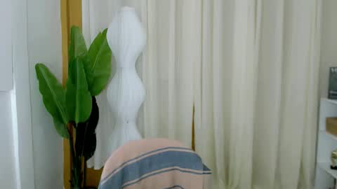 ELLA online show from February 5, 2026, 2:00 pm