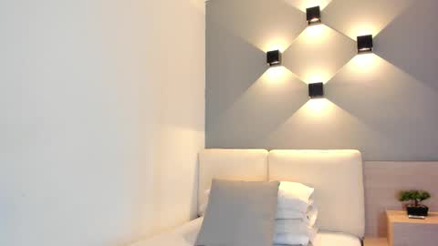 Ella online show from October 24, 2025, 11:50 am