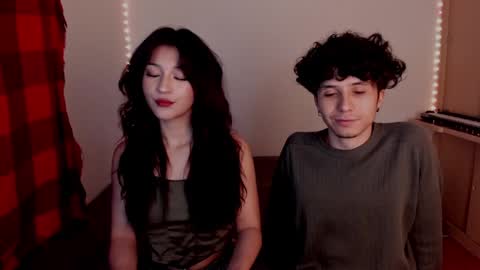 Ella and Cain online show from February 5, 2025, 10:33 pm