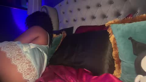 Snapshot of ellaparkerrr chatting on March 13, 2026, 1:12 am ellaparkerrr online show from March 13, 2026, 1:12 am