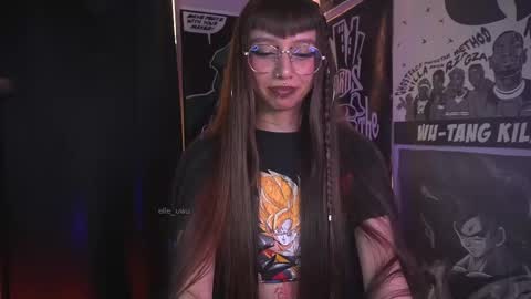 Snapshot of elle_uwu chatting on January 10, 2026, 3:58 pm follow me on instagram . online show from January 10, 2026, 3:58 pm