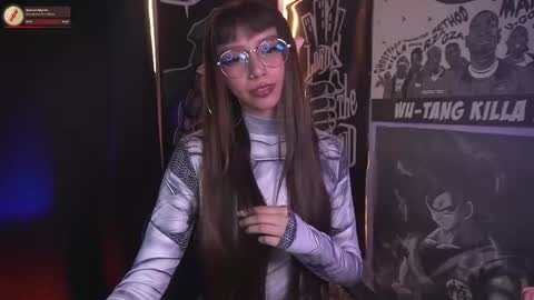 Snapshot of elle_uwu chatting on January 11, 2026, 6:24 pm follow me on instagram . online show from January 11, 2026, 6:24 pm