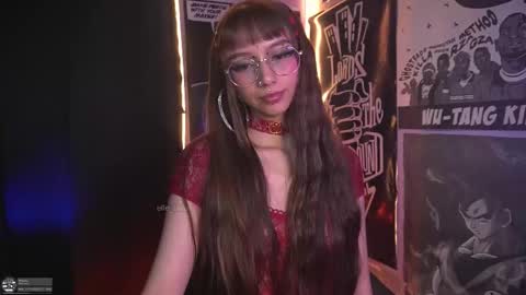 Snapshot of elle_uwu chatting on February 17, 2026, 8:48 pm follow me on instagram . online show from February 17, 2026, 8:48 pm