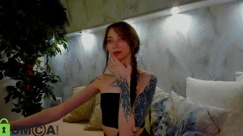 Snapshot of ellen_hops chatting on June 4, 2026, 2:39 am Ellen online show from June 4, 2026, 2:39 am