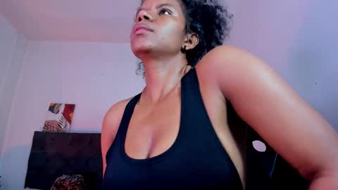  Ellie   online show from November 25, 2025, 3:56 pm