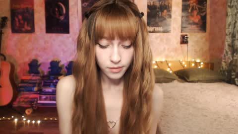 ellie_friendly online show from December 5, 2024, 11:40 pm