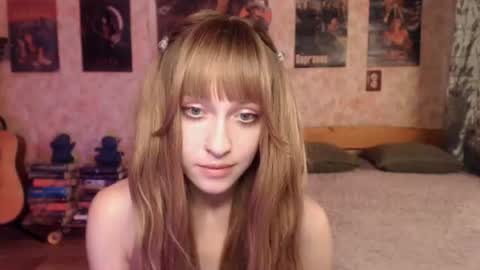 ellie_friendly online show from July 2, 2026, 12:32 am