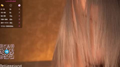 Snapshot of ellie_land chatting on September 24, 2025, 10:18 am Lexy online show from September 24, 2025, 10:18 am