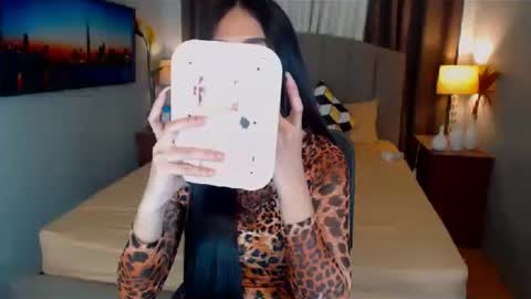 ellie online show from January 27, 2025, 9:33 pm