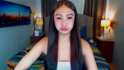 ellie online show from February 24, 2025, 7:09 pm