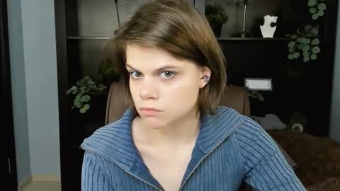 Snapshot of elliemurler chatting on November 30, 2025, 9:02 am elliemurler online show from November 30, 2025, 9:02 am