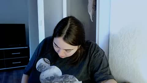 Ellie online show from May 14, 2026, 6:20 am
