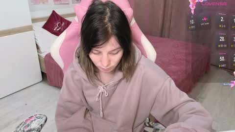 Snapshot of ellinblare chatting on March 27, 2026, 9:14 pm Ellin online show from March 27, 2026, 9:14 pm