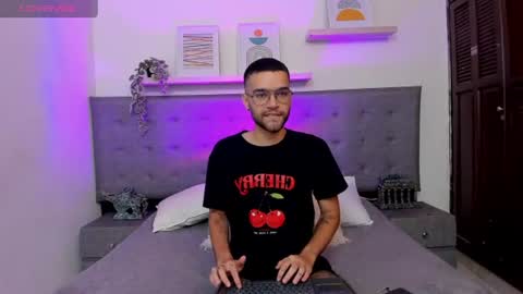 ELLIOT  online show from June 22, 2026, 4:48 pm