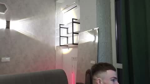 elliot_muscle04 online show from March 22, 2026, 3:59 pm