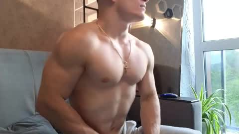 Snapshot of elliot_muscle04 chatting on April 30, 2026, 3:29 pm elliot_muscle04 online show from April 30, 2026, 3:29 pm