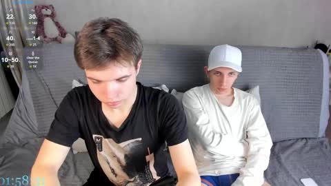 elliot_winki online show from May 1, 2026, 6:45 pm