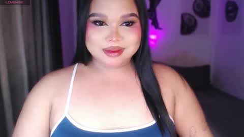 Ellise online show from May 10, 2026, 5:18 pm