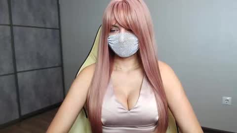 Snapshot of ellisnikki chatting on December 16, 2025, 10:26 pm EllisNikki online show from December 16, 2025, 10:26 pm