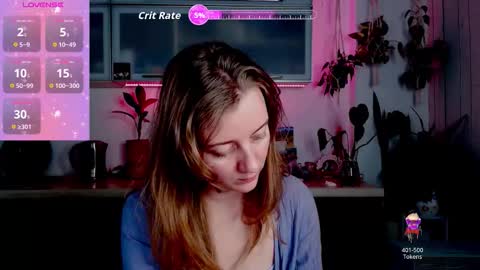 elly_helly online show from November 17, 2025, 9:09 pm