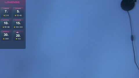 Snapshot of elly_lesss chatting on April 9, 2026, 8:14 pm elly_lesss online show from April 9, 2026, 8:14 pm