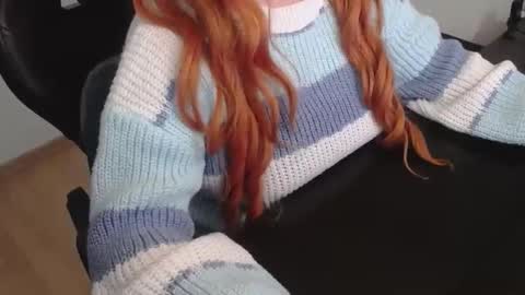 Elly online show from November 28, 2025, 3:25 pm