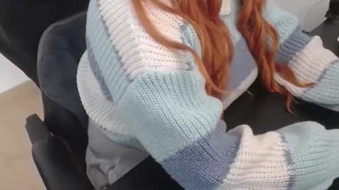 Snapshot of elly_petite chatting on January 17, 2026, 9:03 am Elly online show from January 17, 2026, 9:03 am