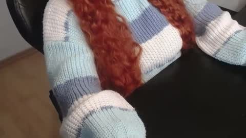 Snapshot of elly_petite chatting on February 20, 2026, 8:42 pm Elly online show from February 20, 2026, 8:42 pm