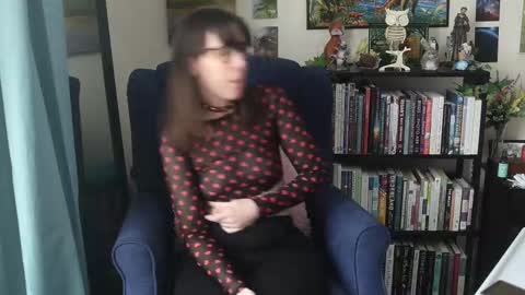 Elly Naomi online show from February 14, 2025, 6:29 pm