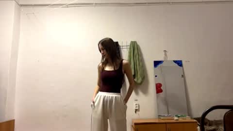 Sonya online show from February 18, 2026, 3:08 pm