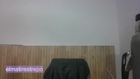 Snapshot of elmatirestrepo chatting on May 22, 2026, 2:40 am Mati Restrepo online show from May 22, 2026, 2:40 am