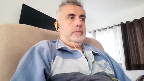 Snapshot of elmejorfvb2 chatting on December 8, 2024, 2:09 pm fer online show from December 8, 2024, 2:09 pm