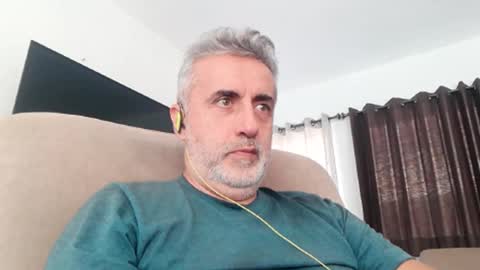 Snapshot of elmejorfvb2 chatting on February 14, 2025, 7:02 pm fer online show from February 14, 2025, 7:02 pm