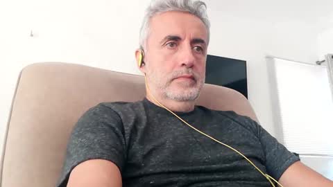 Snapshot of elmejorfvb2 chatting on September 21, 2025, 4:19 pm fer online show from September 21, 2025, 4:19 pm