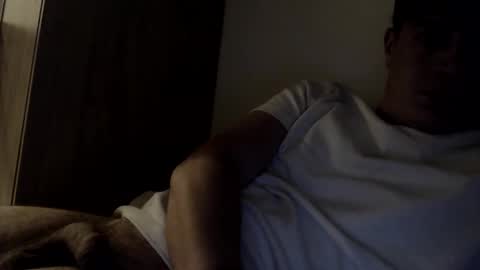 Snapshot of elmono33 chatting on January 18, 2025, 9:02 am elmono33 online show from January 18, 2025, 9:02 am