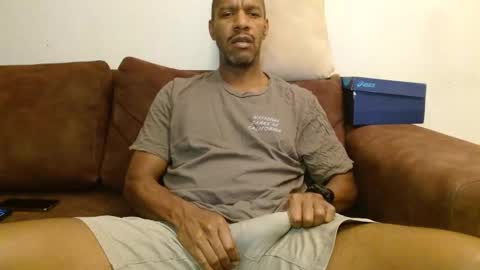 My name is Elmore. Please say hello I like to chat with you. If you have requests or dirty talk please use tip online show from March 4, 2025, 3:11 am