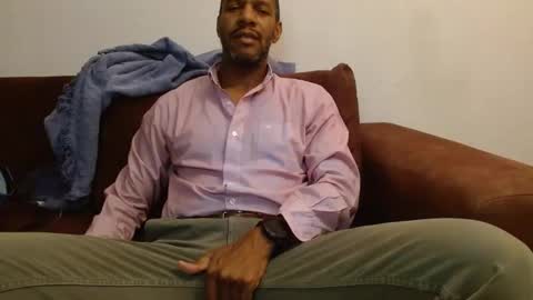 My name is Elmore. Please say hello I like to chat with you. If you have requests or dirty talk please use tip online show from March 11, 2025, 2:54 am