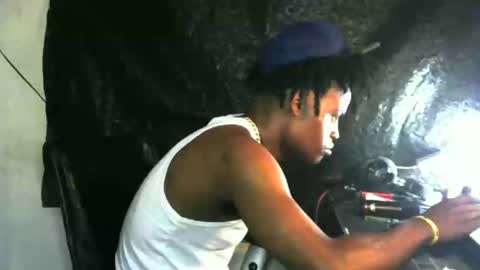 Snapshot of elniga21 chatting on December 15, 2024, 10:04 pm EL NIIGGGAA  21                                                                  EL NIGGA  21 online show from December 15, 2024, 10:04 pm