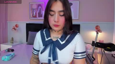 Snapshot of elodie_walker chatting on September 24, 2025, 12:30 pm Elodie online show from September 24, 2025, 12:30 pm