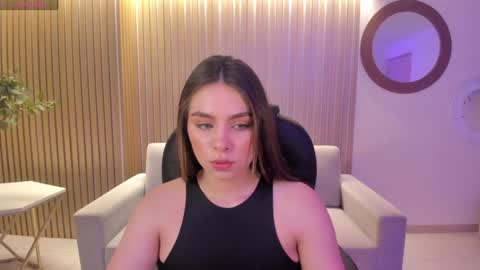 ELOISA OLIVERO online show from January 26, 2025, 4:41 pm