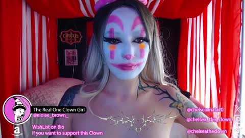 Chelsea  Please help me to reach 100 thumbs up online show from April 1, 2026, 7:22 pm