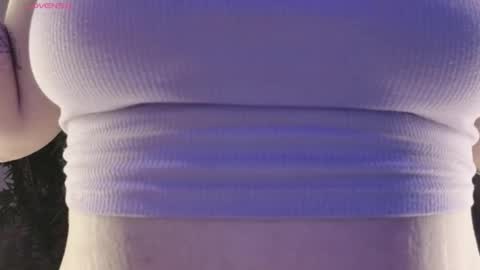 Snapshot of eloisee_ chatting on April 30, 2026, 8:57 pm Eloise . online show from April 30, 2026, 8:57 pm