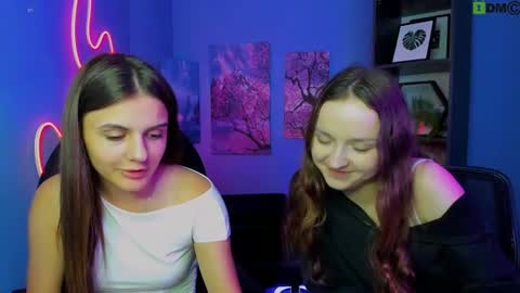 Snapshot of elsaa_snow chatting on June 18, 2026, 3:16 pm Elsa online show from June 18, 2026, 3:16 pm
