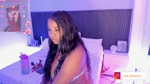 Snapshot of elsiemorriis chatting on February 5, 2025, 8:04 pm ELSIE online show from February 5, 2025, 8:04 pm