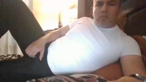 Snapshot of elvecinoequipadote chatting on March 2, 2026, 3:19 pm Peter spidy online show from March 2, 2026, 3:19 pm